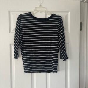 Tahari Black and White Fitted Ribbed 3/4 Sleeve Tee